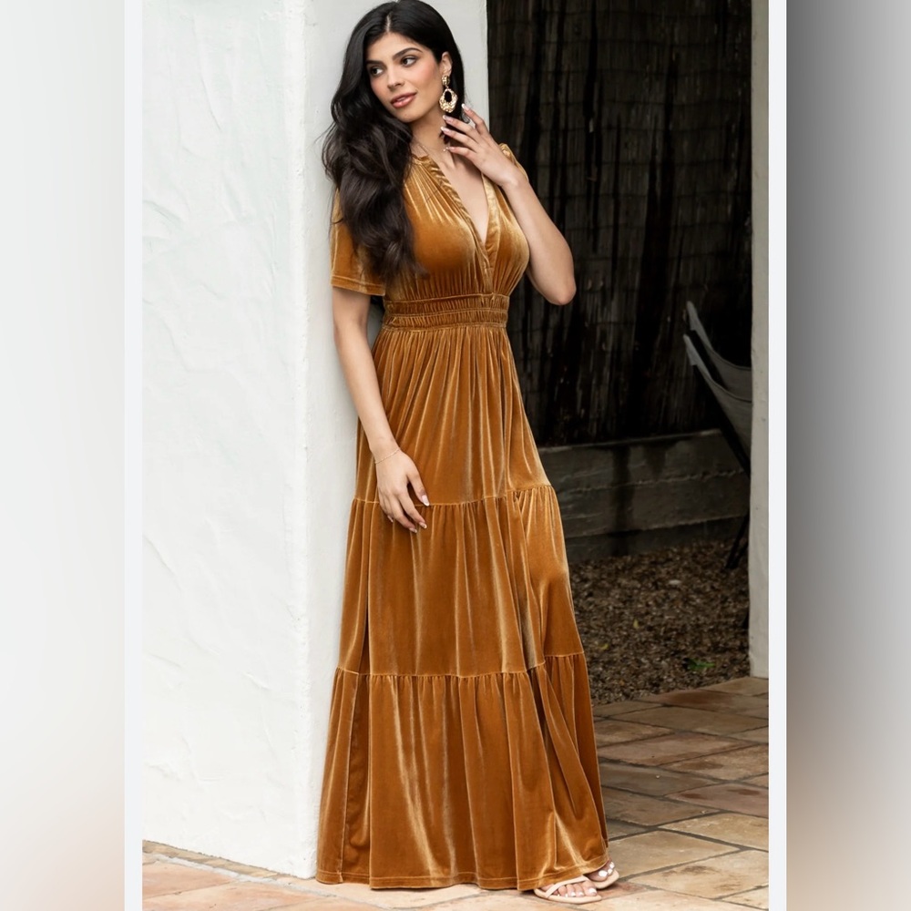 Elegant Bohme  Velvet gold Dress